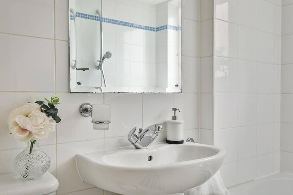 The Exclusive Gem Of Leeds - Sleeps 8 Daire Dış mekan fotoğraf