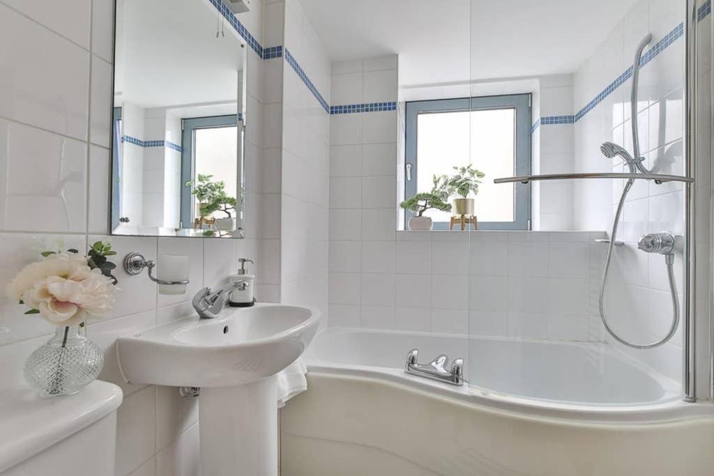 The Exclusive Gem Of Leeds - Sleeps 8 Daire Dış mekan fotoğraf
